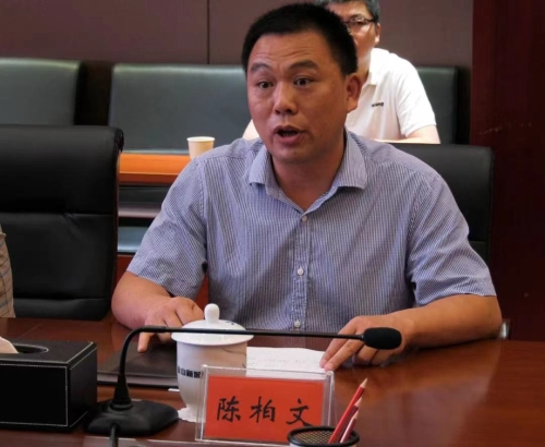 当前位置>陈柏文对安源考察学习团的到来表示欢迎,并详细介绍了荷塘